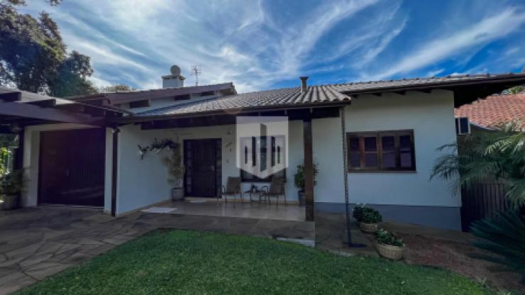 Casas e Sobrados com 4 quartos, à venda por R$ 950.000,00 - Harmonia - Ivoti